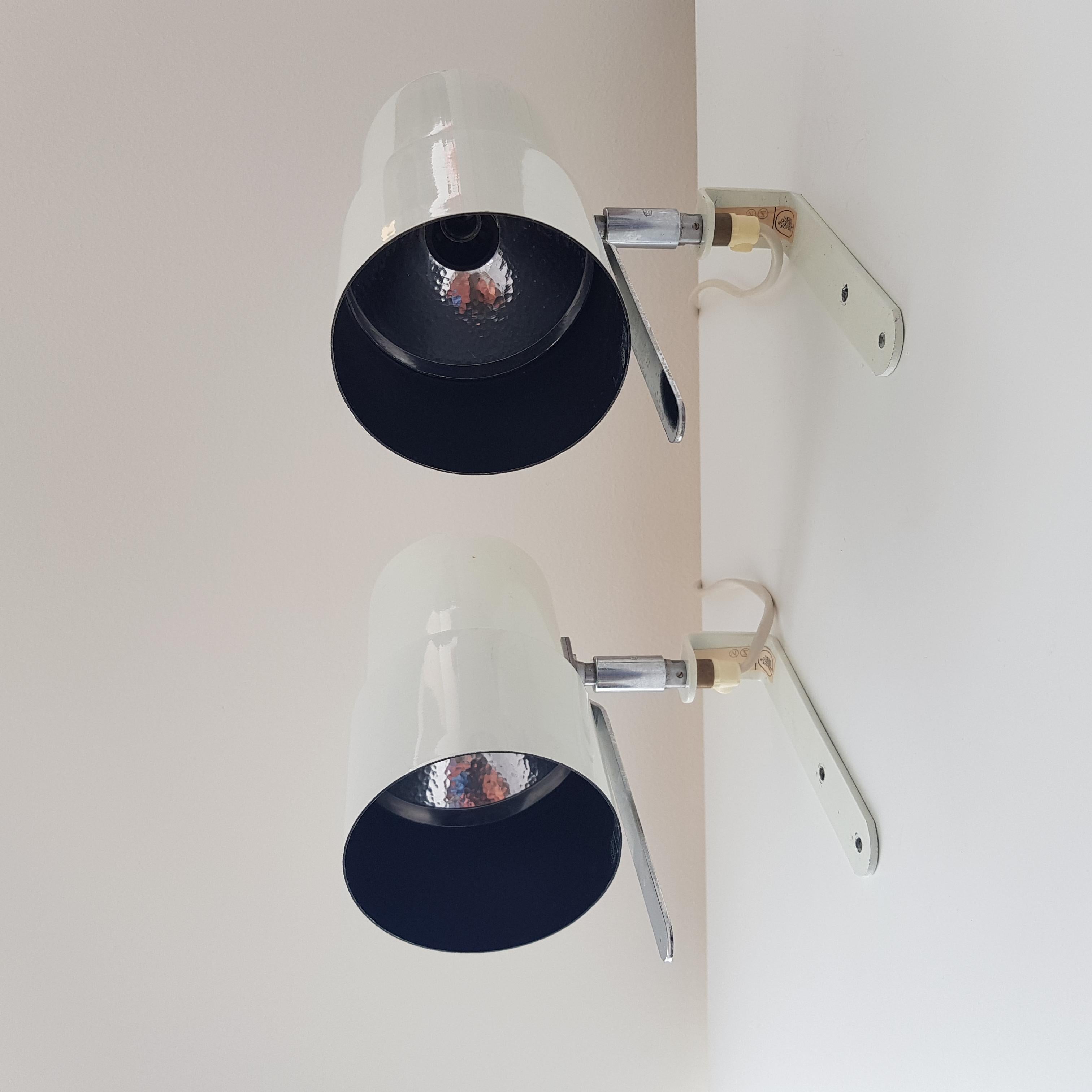 Set_of_2_Wall_Sconces_Model_V-324_by_Hans-Agne_Jakobsson_Scandinavian_Modern