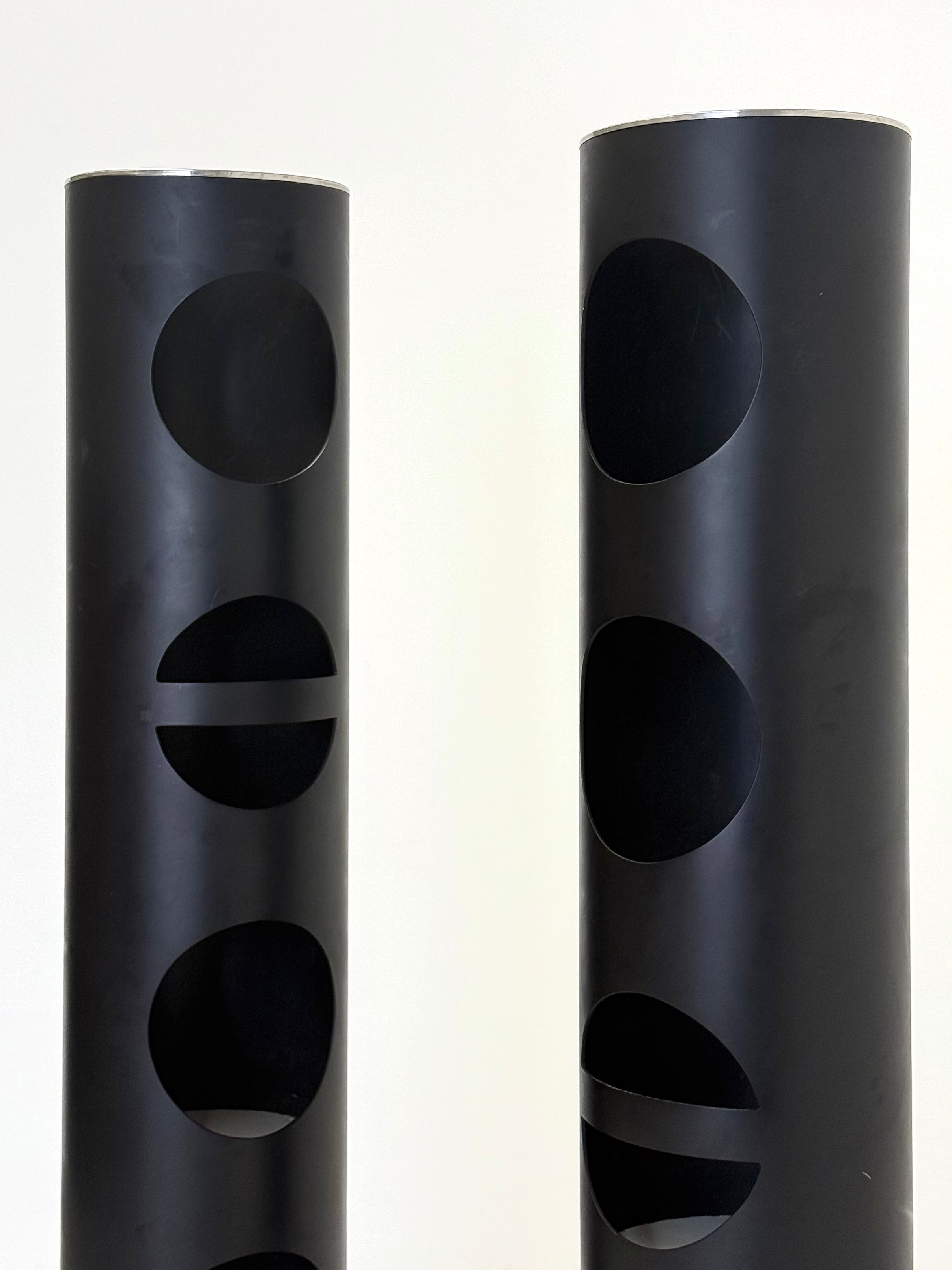 Set_of_2_XL_Space_Age_bookcases_by_Arch_Saccardo_in_black