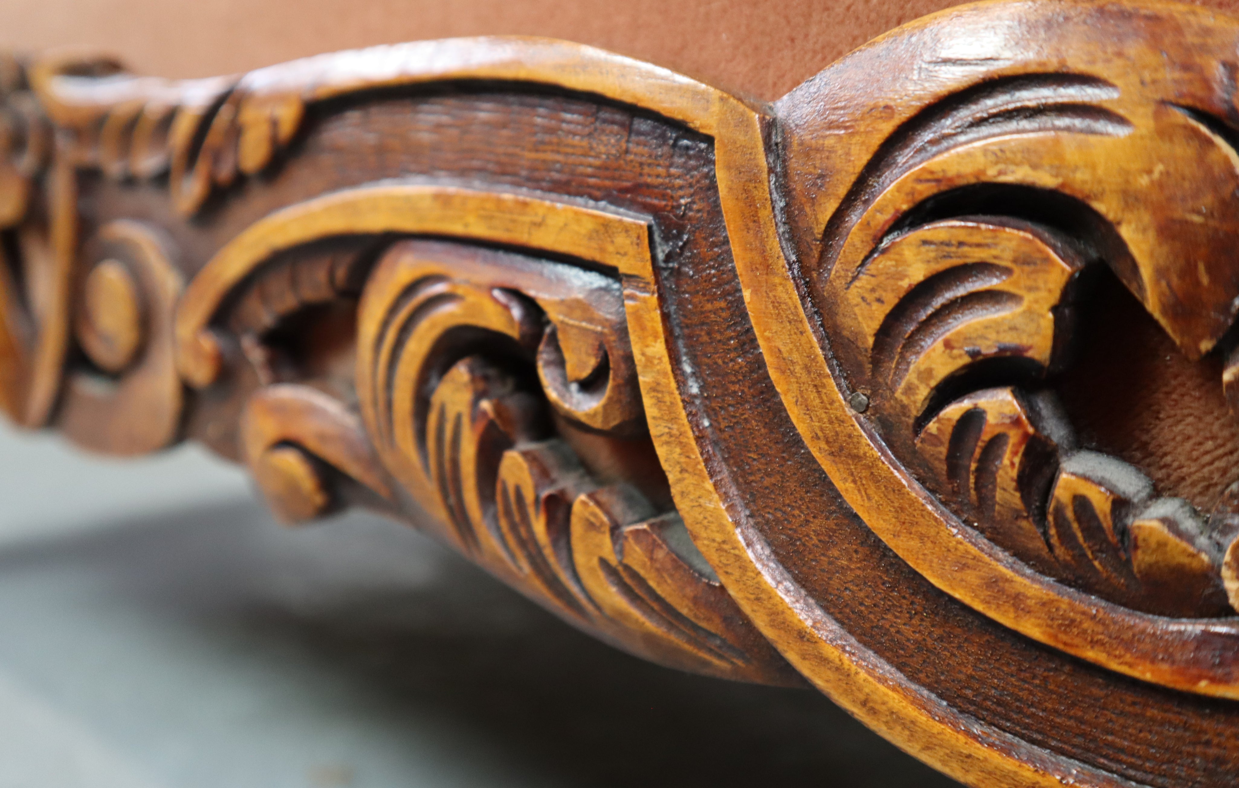 Set_of_2_armchairs_from_the_early_20th_century