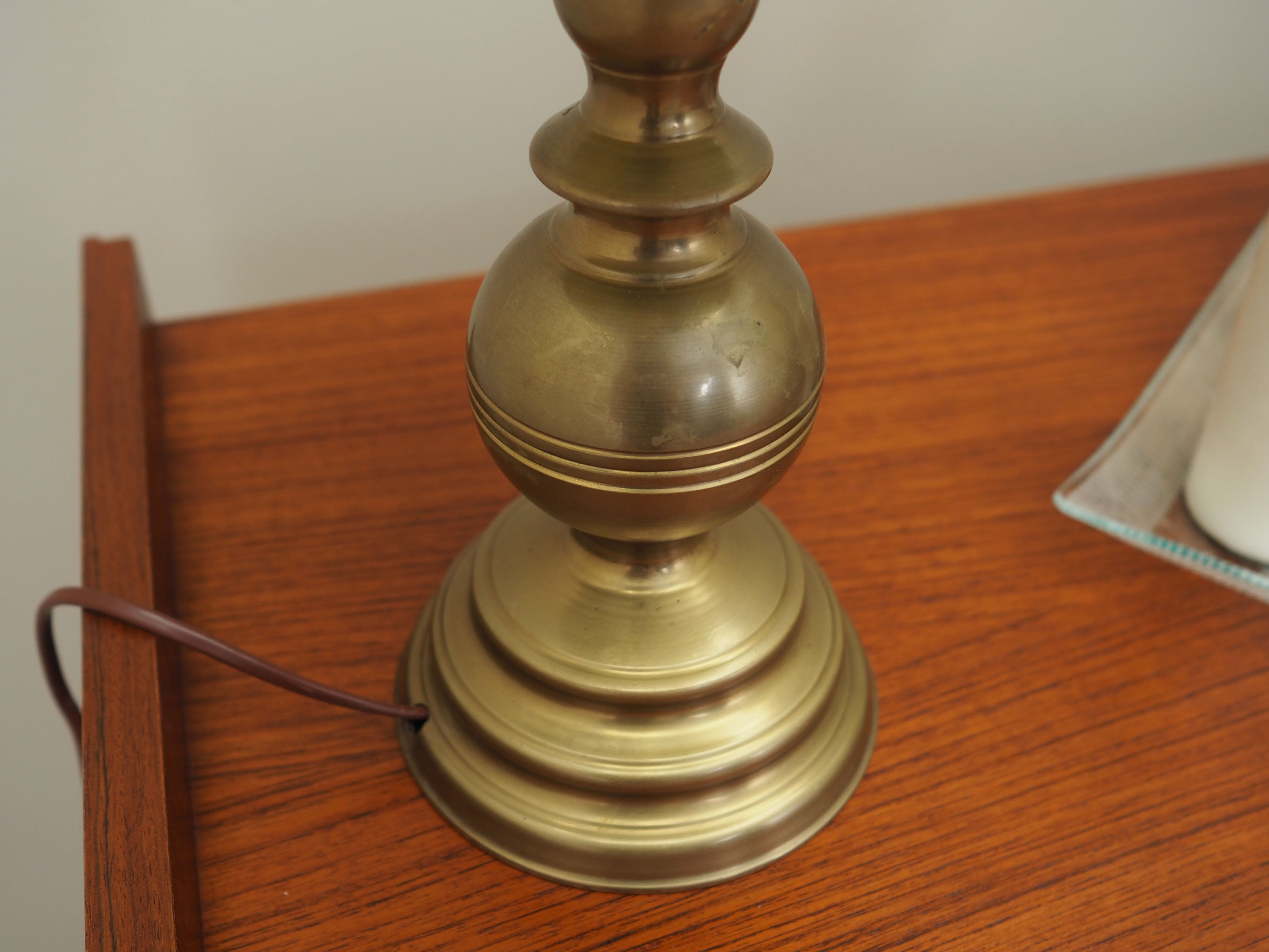 Set_of_2_bedside_lamps_Danish_design_1970s_production_Denmark