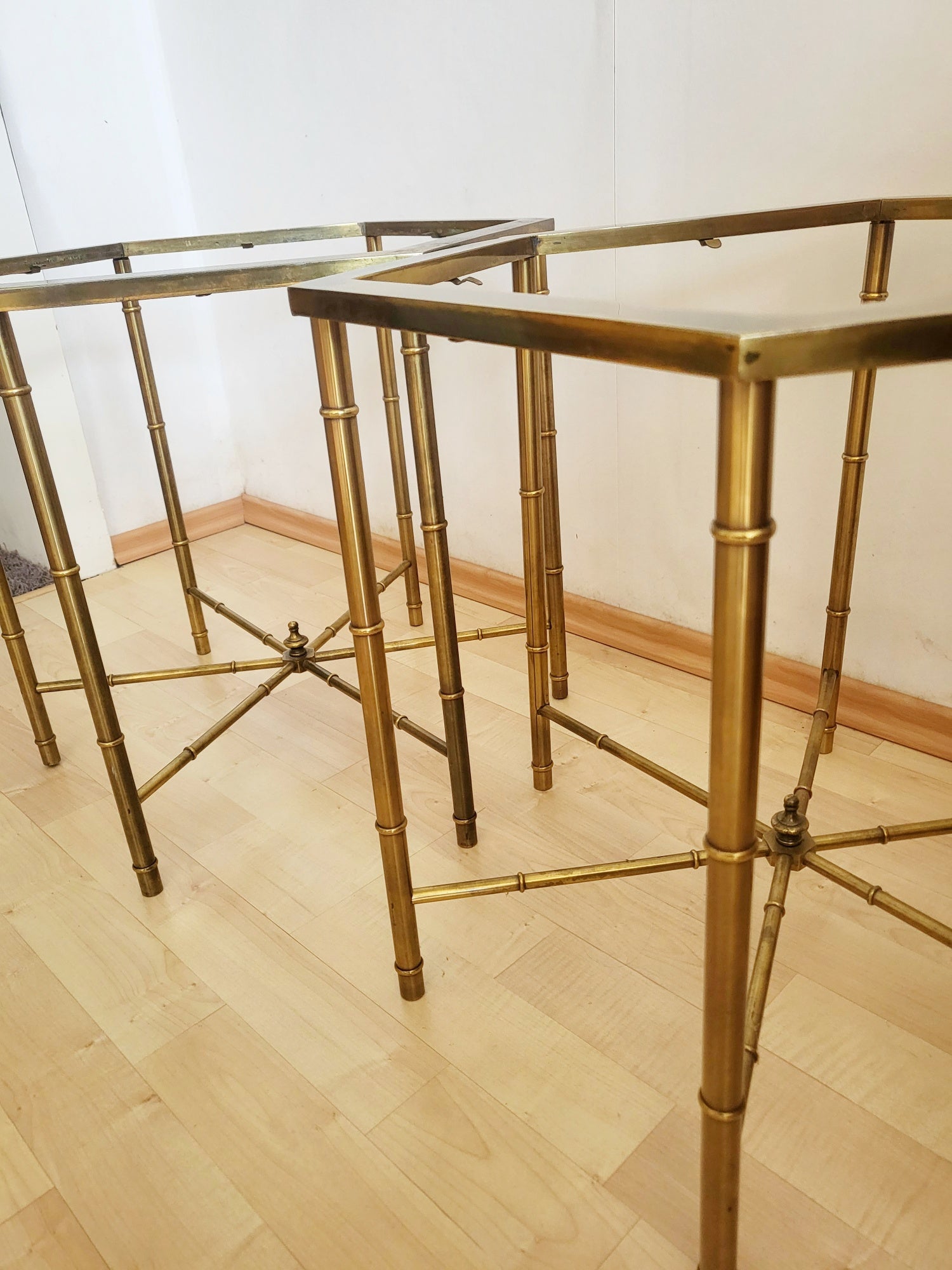 Set_of_2_faux_bamboo_low_tables_in_the_style_of_Bagues_ca