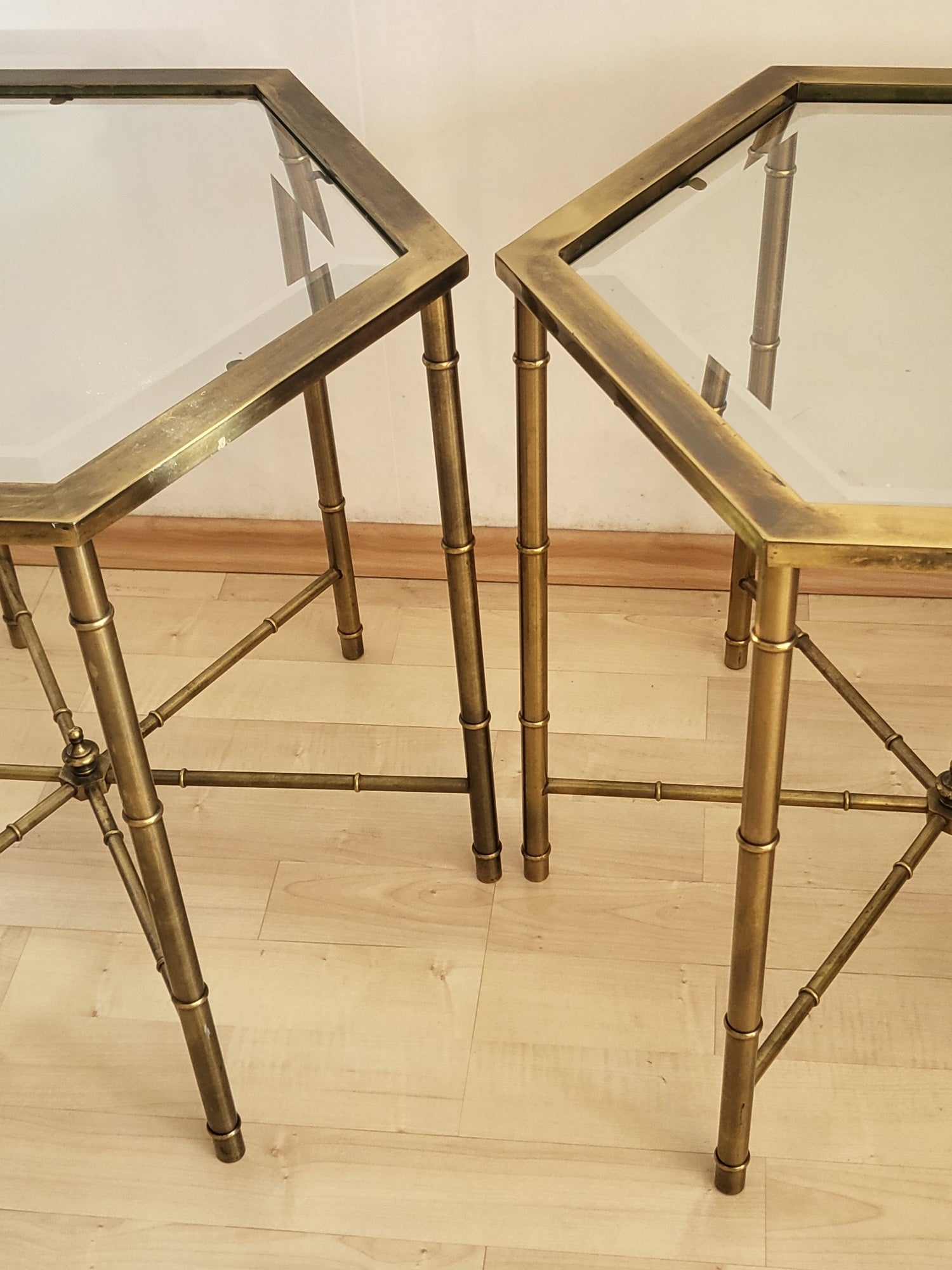 Set_of_2_faux_bamboo_low_tables_in_the_style_of_Bagues_ca