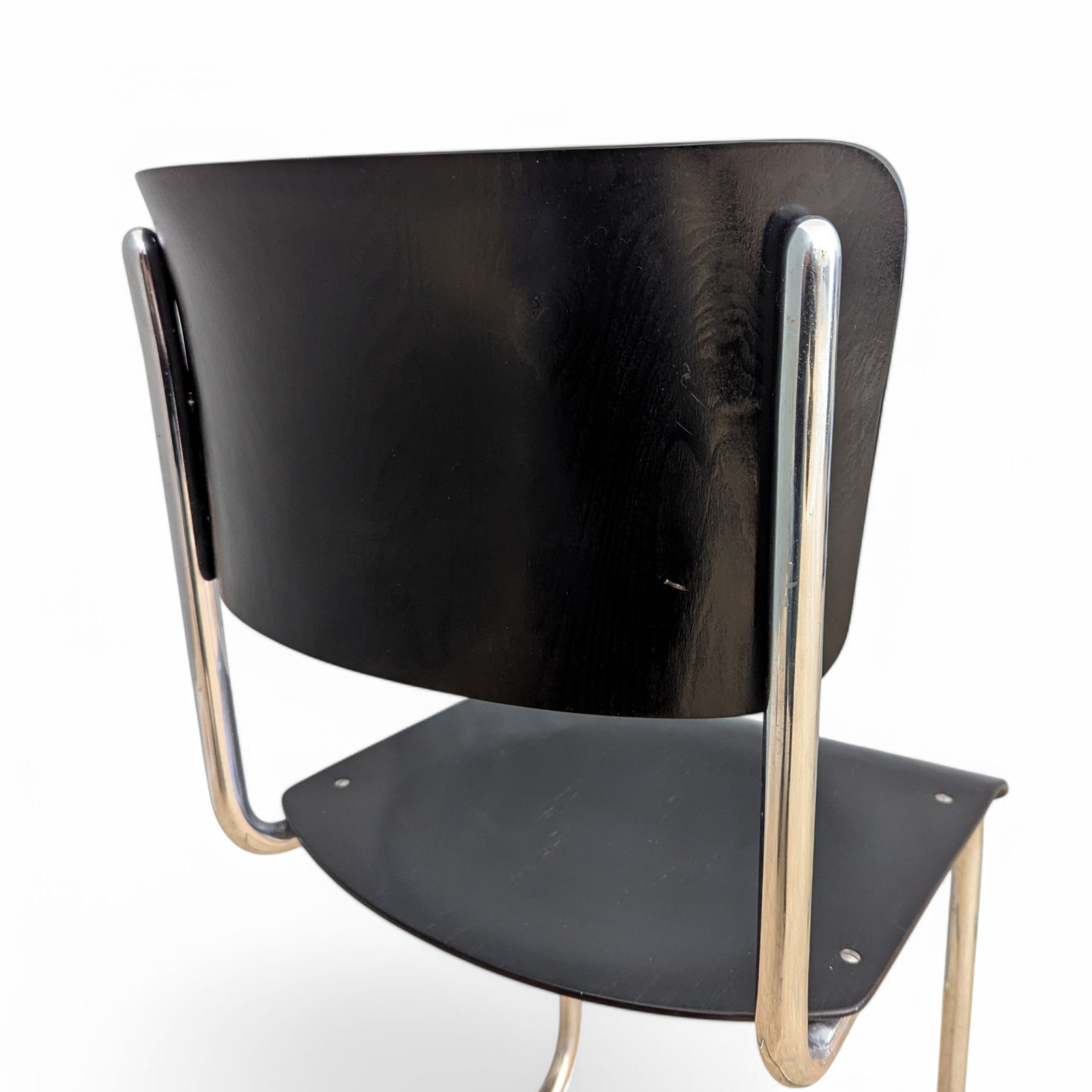 Set_of_3_early_S43_cantilever_chairs_by_Mart_Stam