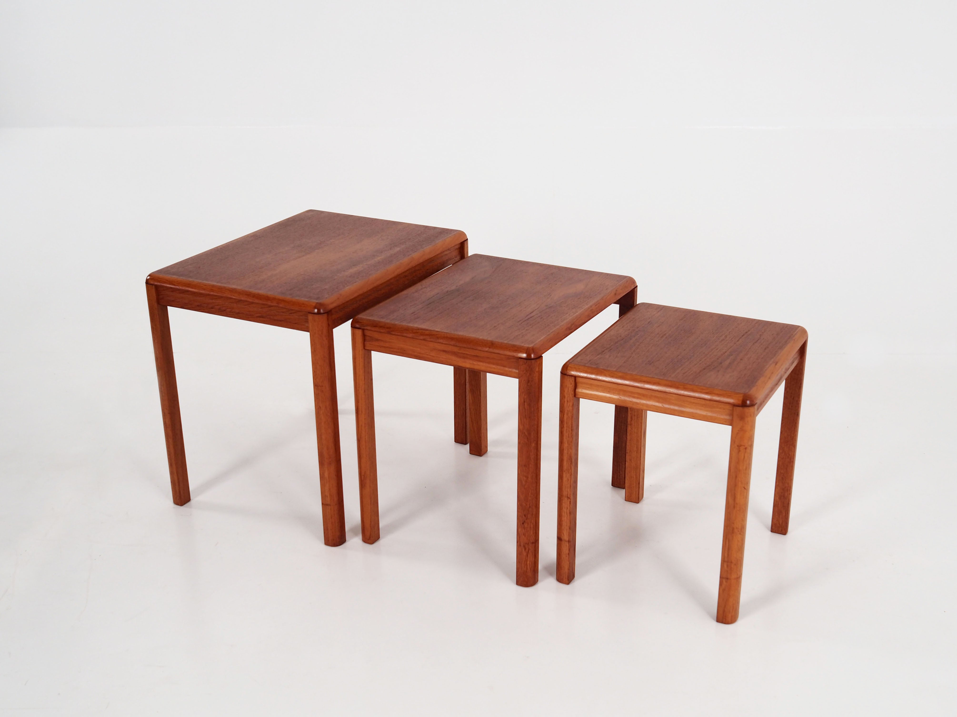 Set_of_3_teak_tables_Danish_design_1970s_production_Denmark