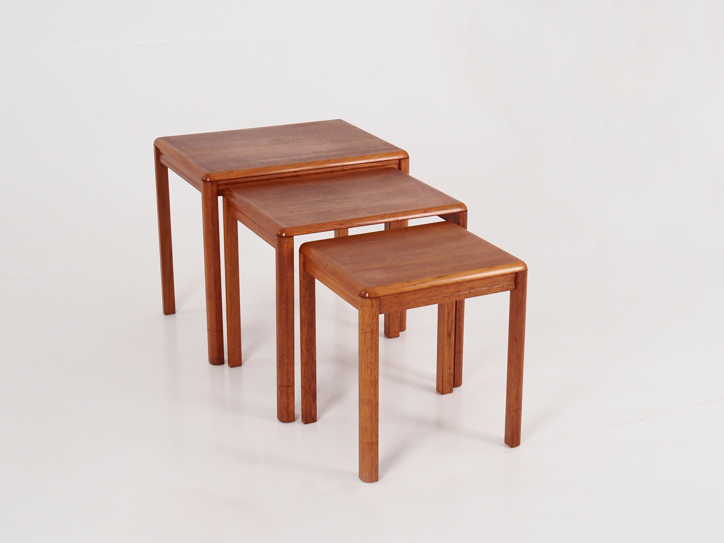 Set_of_3_teak_tables_Danish_design_1970s_production_Denmark