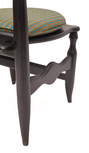 Set_of_4_chairs_by_Guillerme_et_Chambron