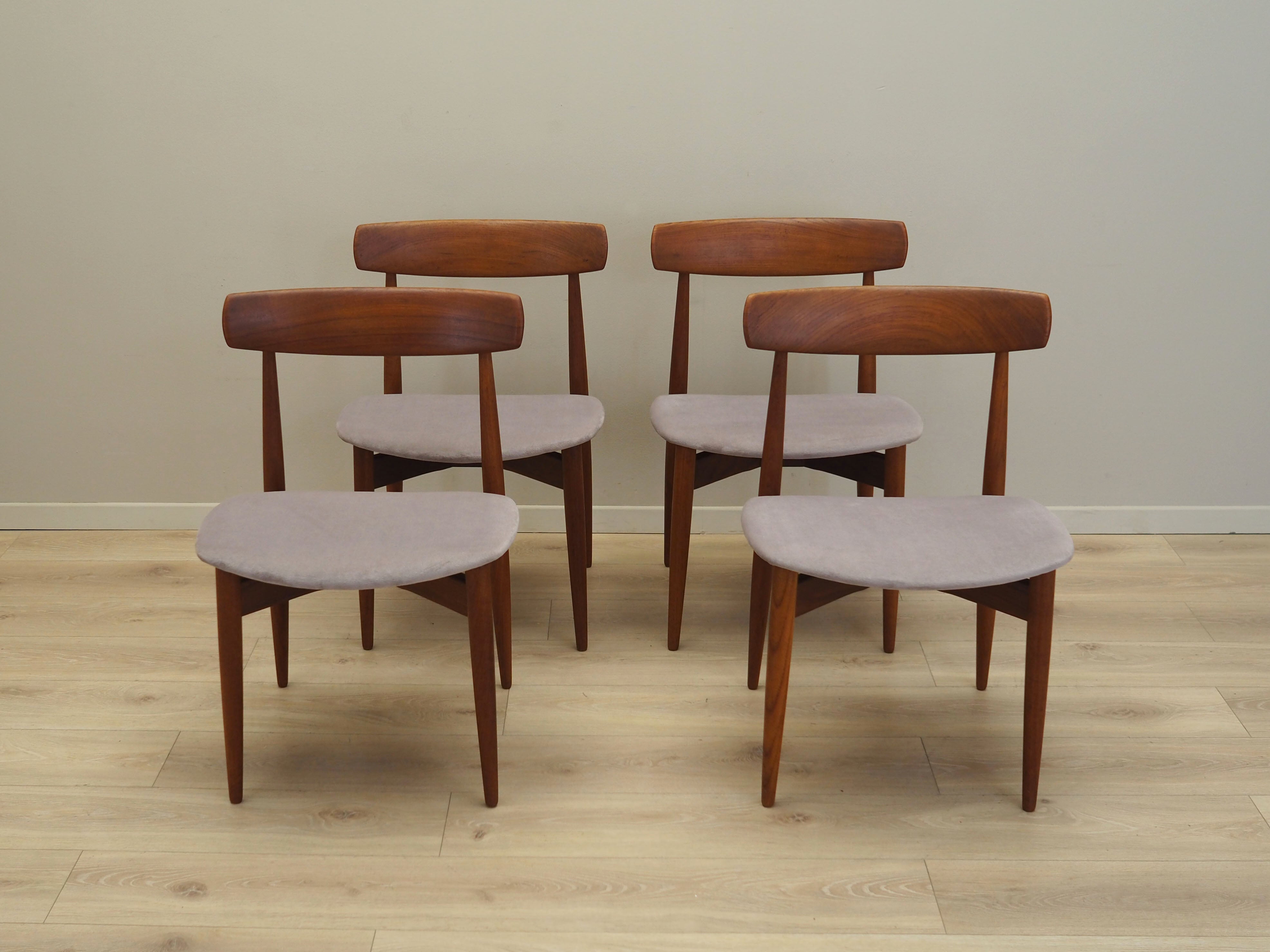 Set_of_4_teak_chairs_Danish_design_1960s_designer_H.W._Klein