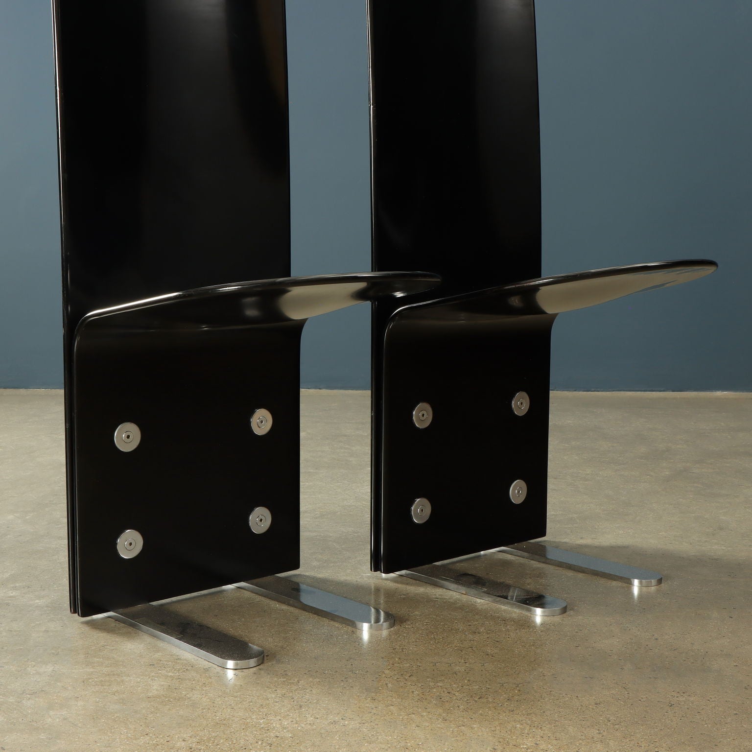 Set_of_6_Armet_Pellicano_Chairs_Vintage_Design_Luigi_Saccardo_Steel_Wood