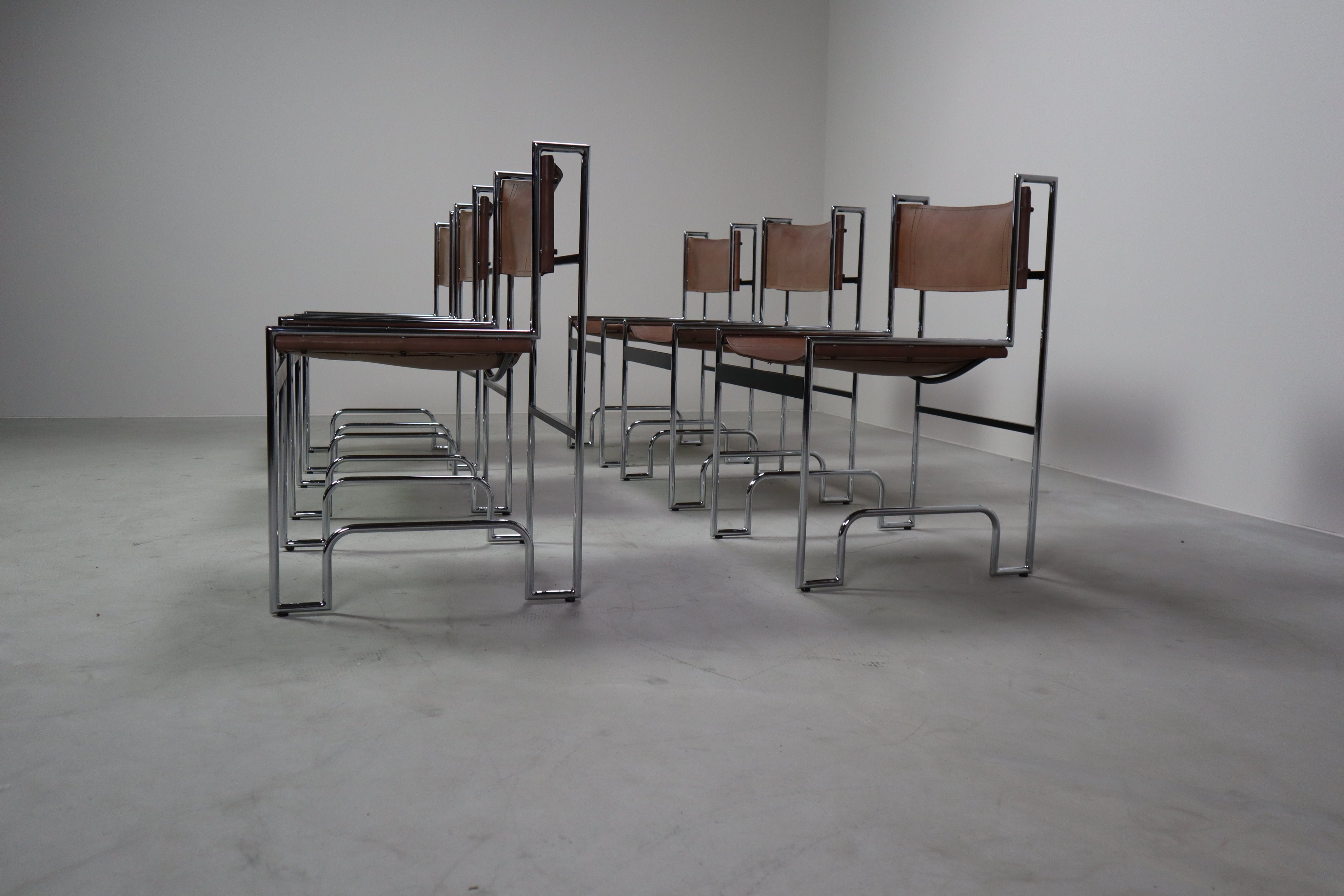 Set_of_6_vintage_chrome_and_leather_dining_chairs_in_Bauhaus_style,_1970s