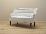 Sofa_white_melange_Italian_design_1960s_production_Italy