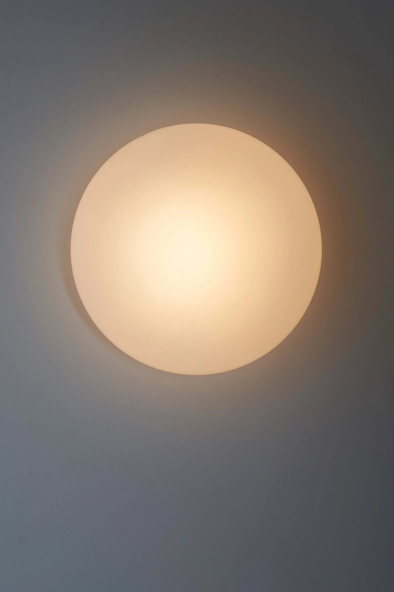 Space_Age_Glass_UFO_Wall_Lamp_HoSo_Hoffmeister