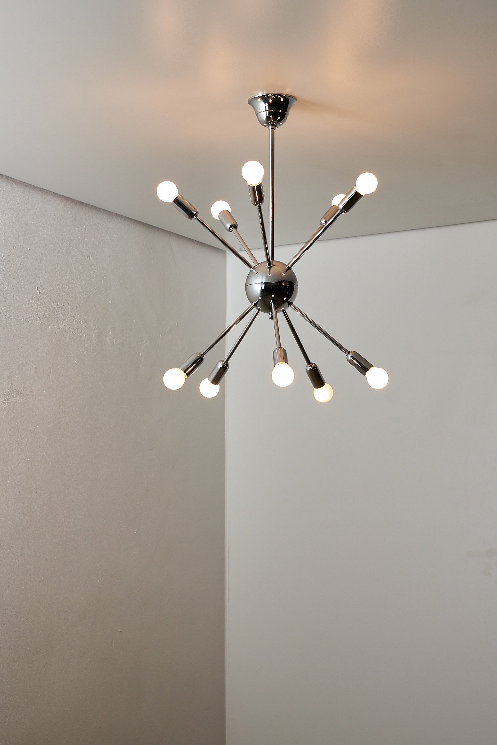 Sputnik_Chandelier_Yasu_Sasamoto