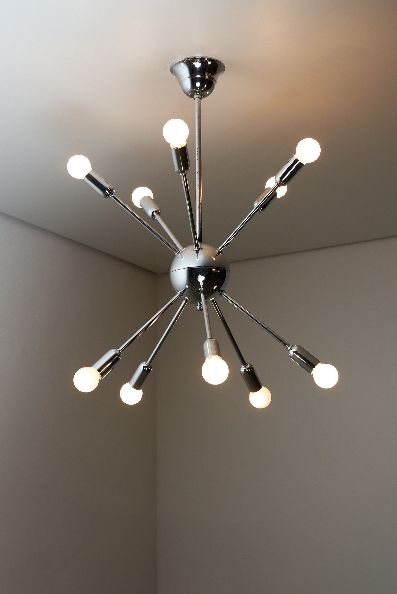 Sputnik_Chandelier_Yasu_Sasamoto