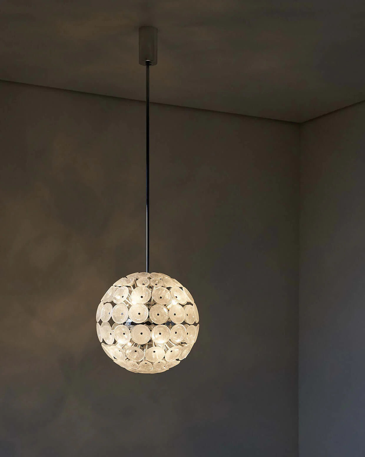 Sputnik_Lamp_with_Foam_Glass_disks_Cosack