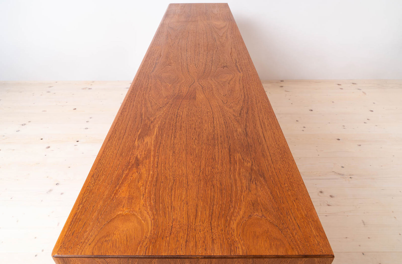 Sven_Andersen_Teak_Sideboard_Timeless_Scandinavian_Mid_Century_Modern_Elegance_1950s