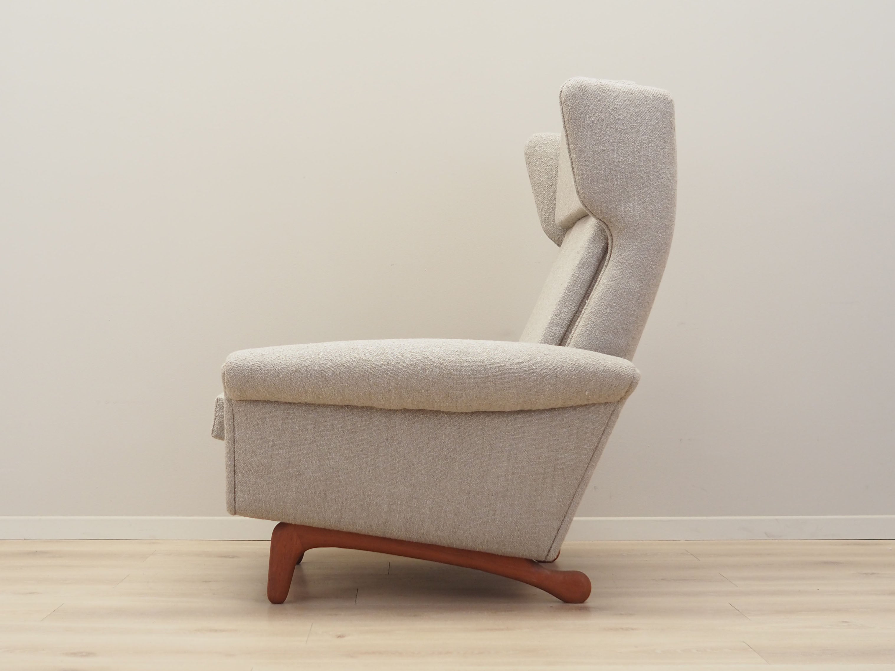 Teak_armchair_Danish_design_1960s_designer_Aage_Christiansen_production_Erhardsen_Andersen