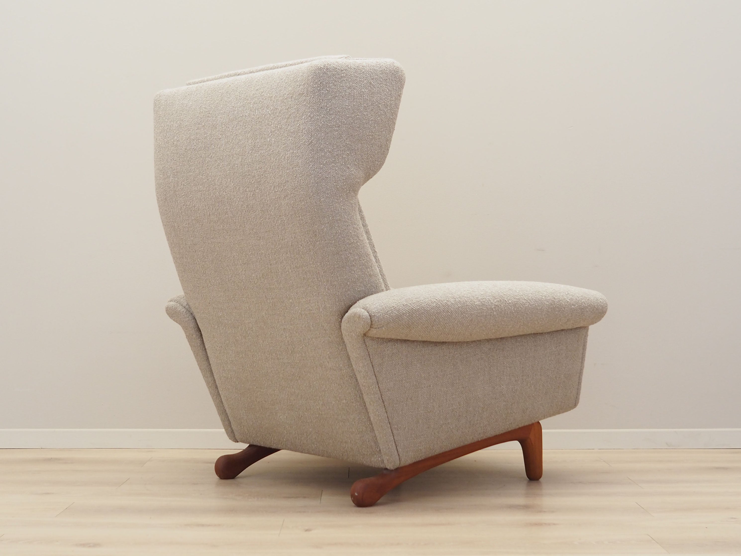 Teak_armchair_Danish_design_1960s_designer_Aage_Christiansen_production_Erhardsen_Andersen