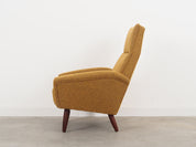 Teak_armchair_in_Danish_design_1970s_production_Denmark