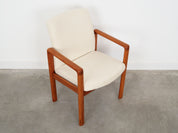 Teak_armchair_in_Danish_design_from_1970s