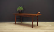 Teak_bench_Danish_design_1970s_production_Denmark