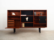 Teak_bookcase_Danish_design_1970s_production_Denmark