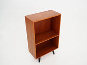 Teak_bookcase_Danish_design_from_1970s