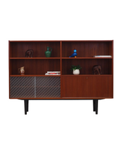 Teak_bookcase_in_Danish_design_1970s