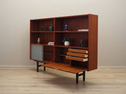 Teak_bookcase_in_Danish_design_1970s