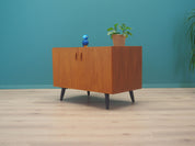 Teak_cabinet_Danish_design_1960s