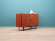 Teak_cabinet_Danish_design_1970s