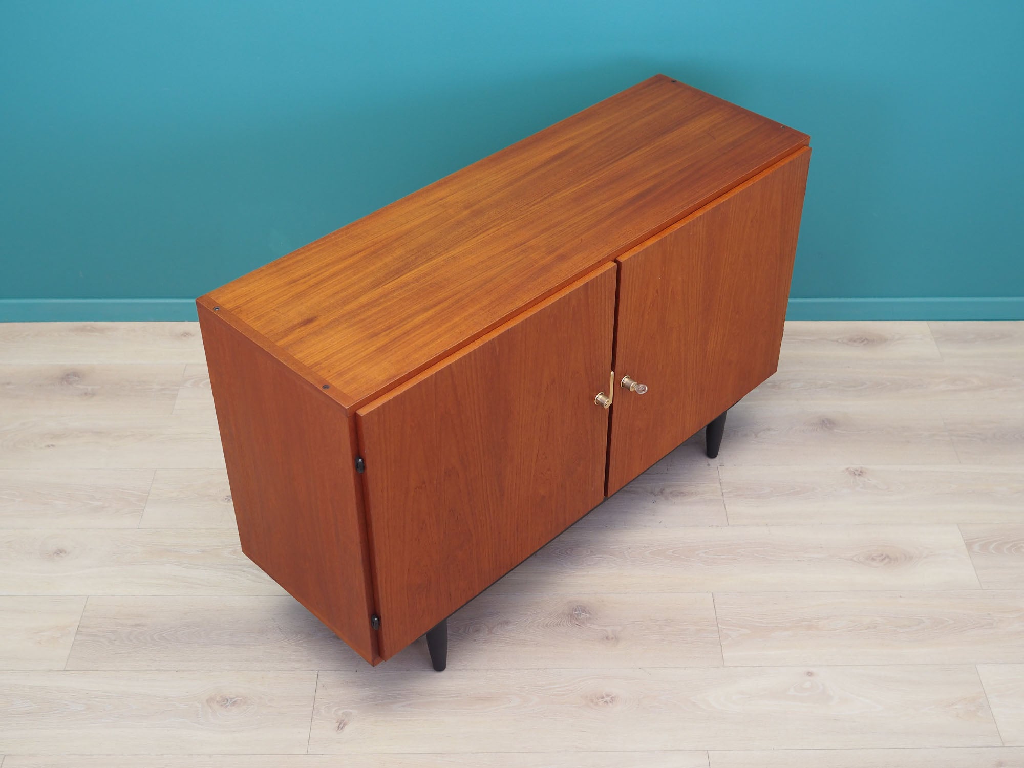 Teak_cabinet_Danish_design_1970s