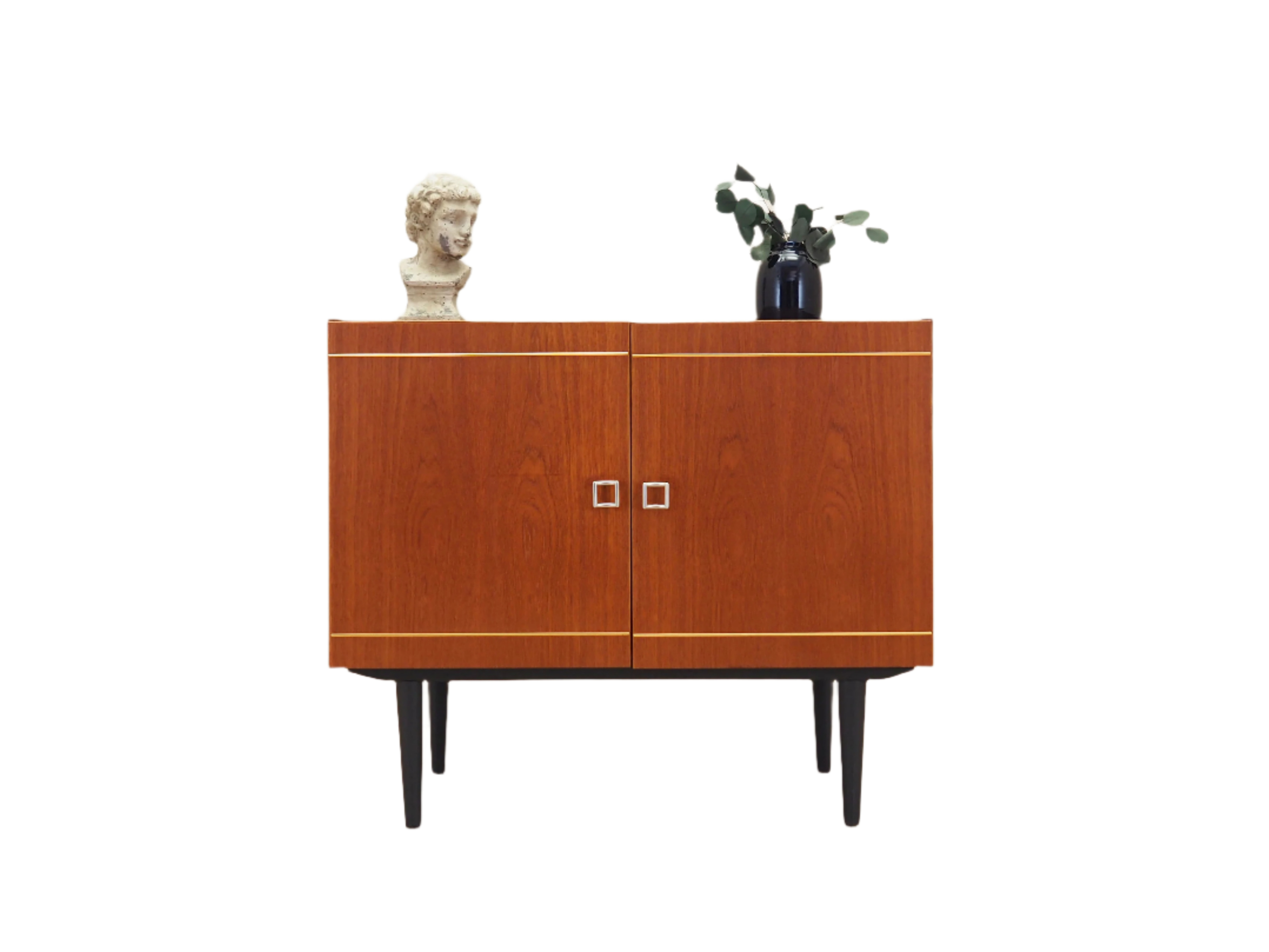 Teak_cabinet_Danish_design_1970s_production_Denmark
