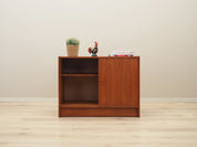 Teak_cabinet_Danish_design_from_1960s_production_Denmark