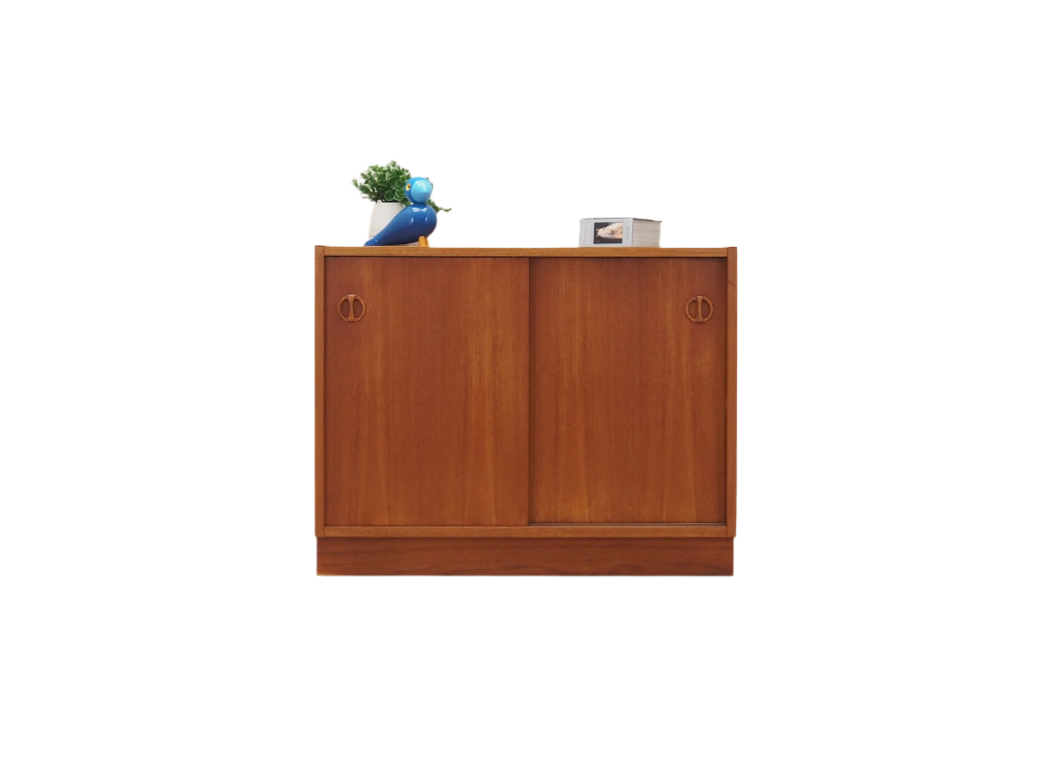 Teak_cabinet_in_Danish_design_from_1970s_production_Denmark