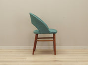 Teak_chair_Danish_design_1970s_production_Denmark