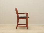 Teak_chair_Danish_design_from_1970s_production_Denmark