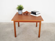 Teak_coffee_table_in_Danish_design_from_1970s