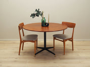 Teak_round_table_Italian_design_1970s_production_Italy