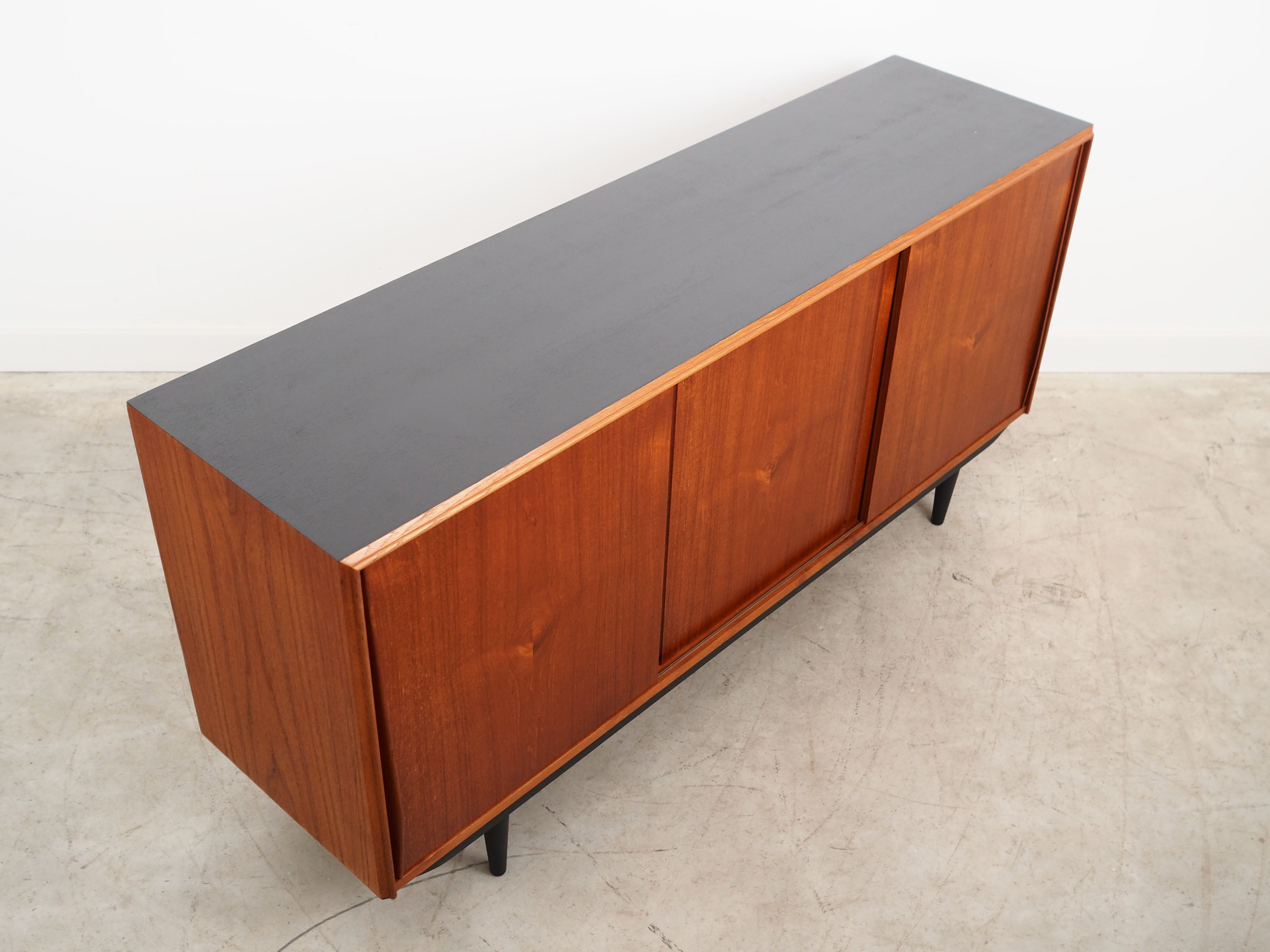 Teak_sideboard_Danish_design_1960s_by_E.W._Bach