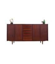 Teak_sideboard_Danish_design_1970s