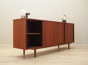 Teak_sideboard_Danish_design_from_1960s_by_E.W._Bach