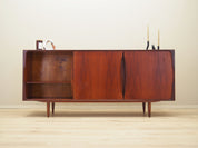 Teak_sideboard_in_Danish_design_1970s