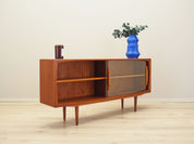 Teak_sideboard_in_Danish_design_from_1970s_production_Denmark