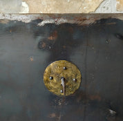 The_right_key_Side_Table