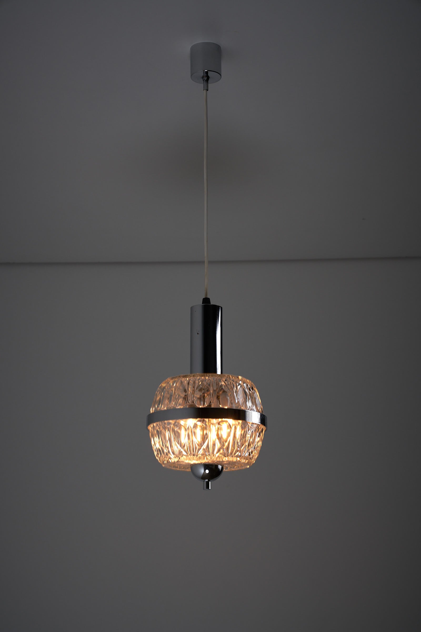 Thick_Glass_Pendant