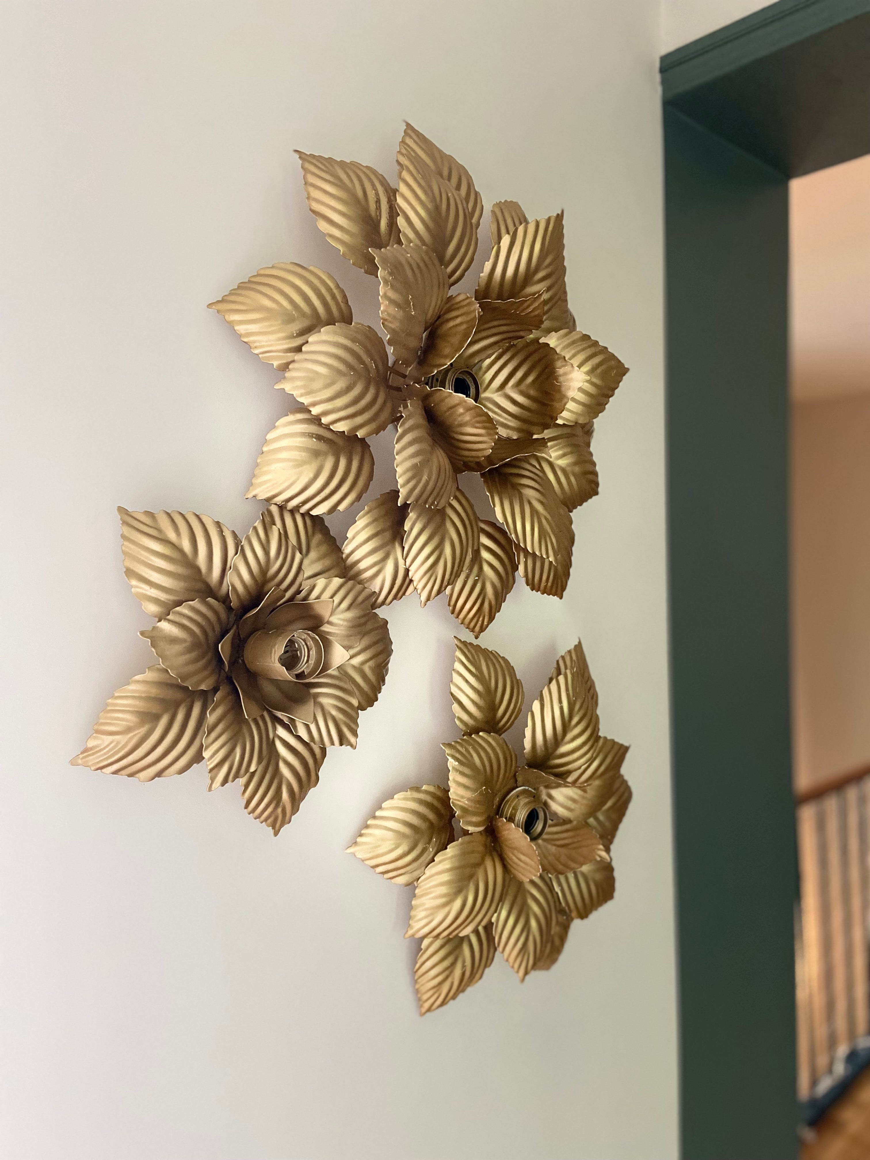 Set_of_3_MASCA_gilt_metal_wall_lights_from_1970