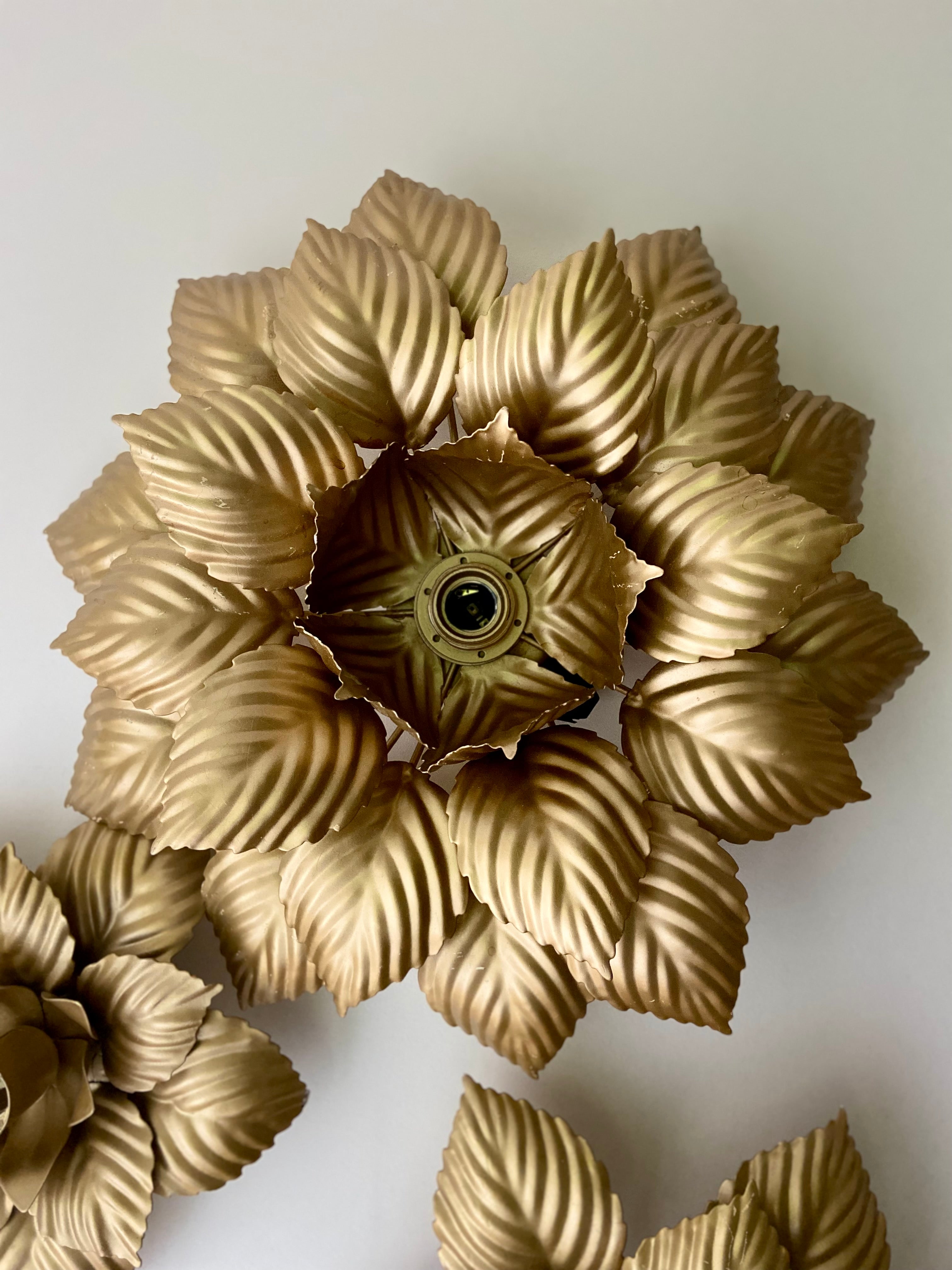 Set_of_3_MASCA_gilt_metal_wall_lights_from_1970