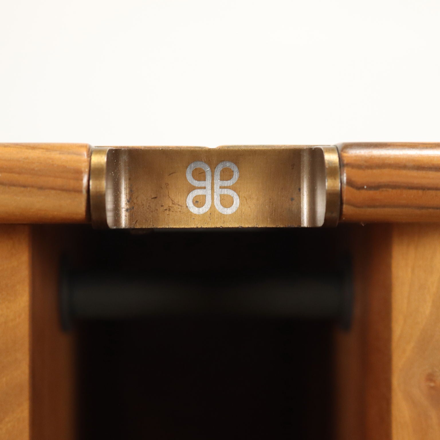 Vintage_Cupboard_Bernini_Scuderia_Design_C._Scarpa_Walnut_1970s