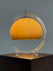 Vintage_Space_Age_table_lamp