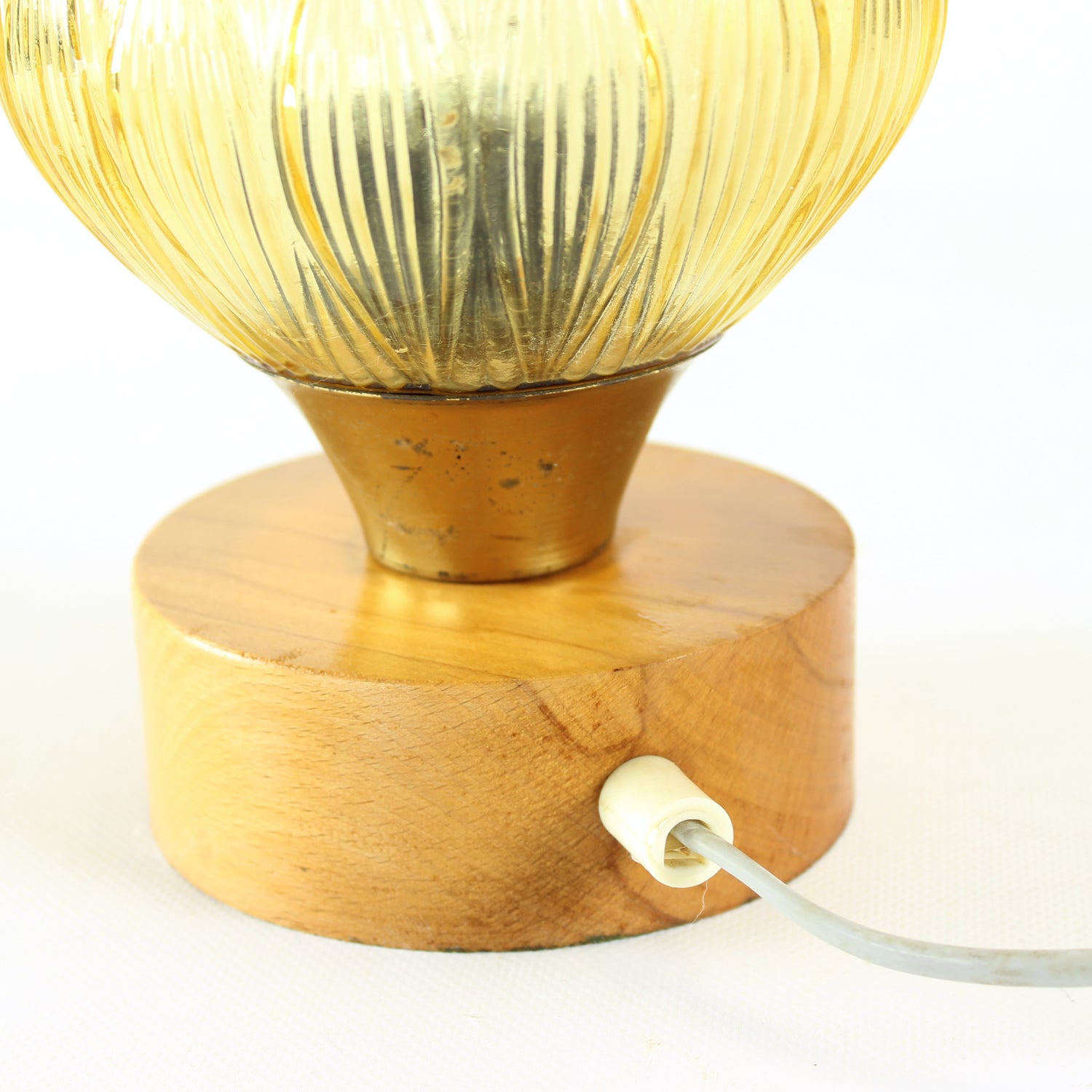 Vintage_Table_Lamp_In_Wood_Brass_Pressed_Glass_Ludib_Bratislava_1960s